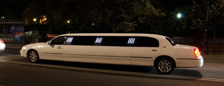 Limo service in Forest Hills Queens